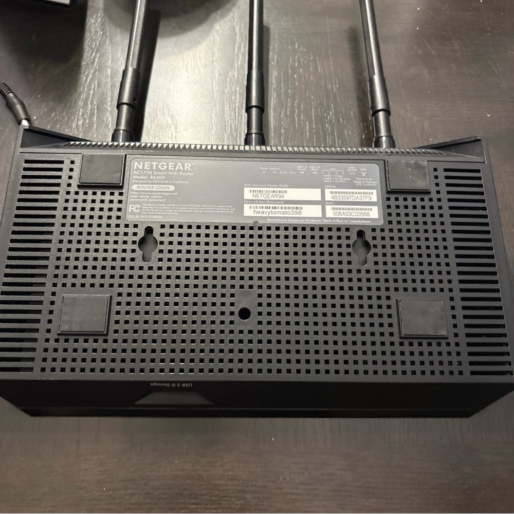 NETGEAR Ac 1750 R6400 Black Dual-Band Router - Picture 3 of 5